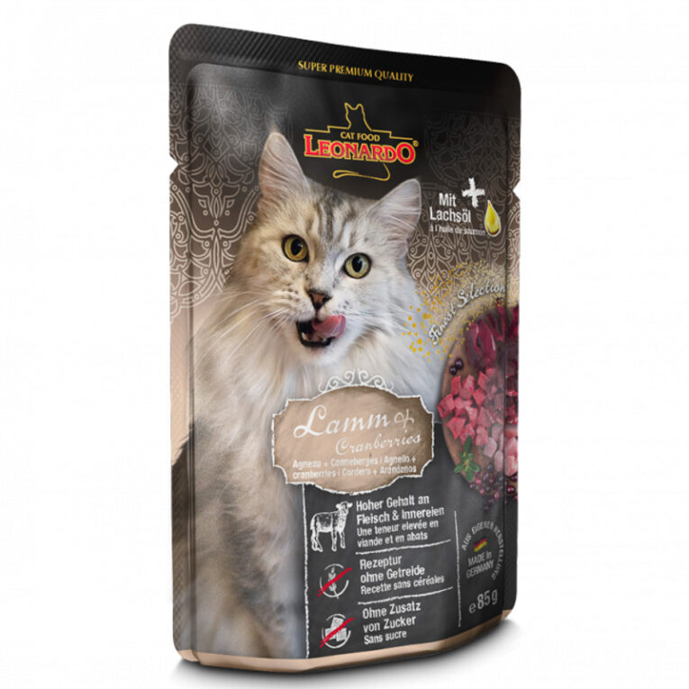Leonardo. Влажный корм для взрослых кошек с ягнёнком и клюквой. 85 гр.